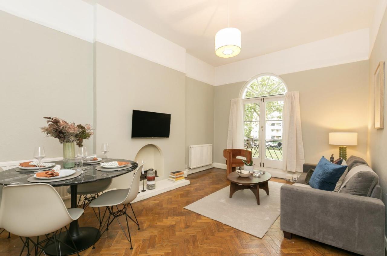 Chic 1 Bedroom Apartment In Bloomsbury, Sleeps 4 Londra Esterno foto