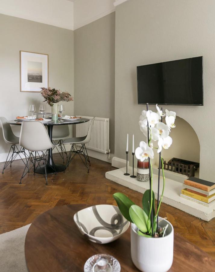 Chic 1 Bedroom Apartment In Bloomsbury, Sleeps 4 Londra Esterno foto